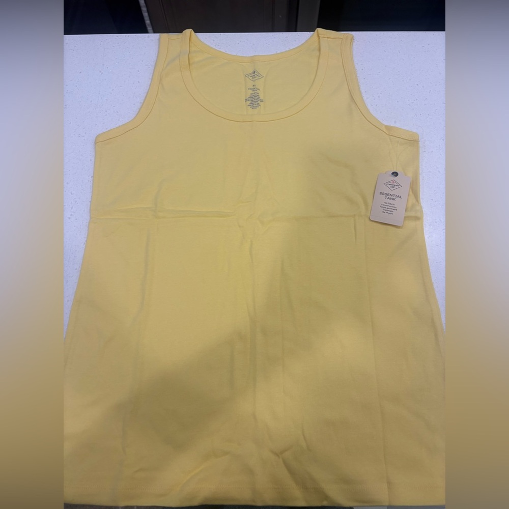 NWT St. John’s Bay Women’s Yellow Sleeveless Tank Top Size xl